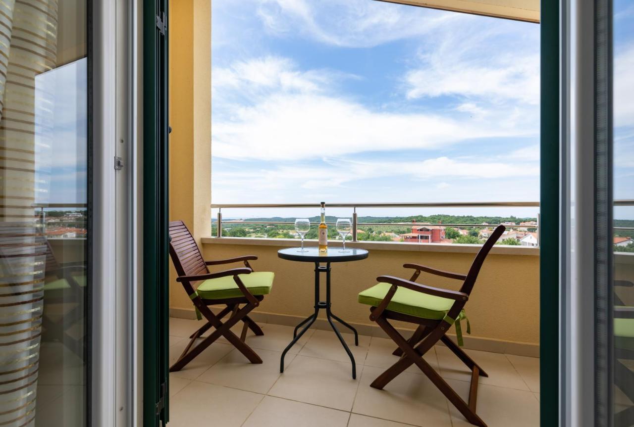 B&B Villa Oasa 1 Ровинь Экстерьер фото