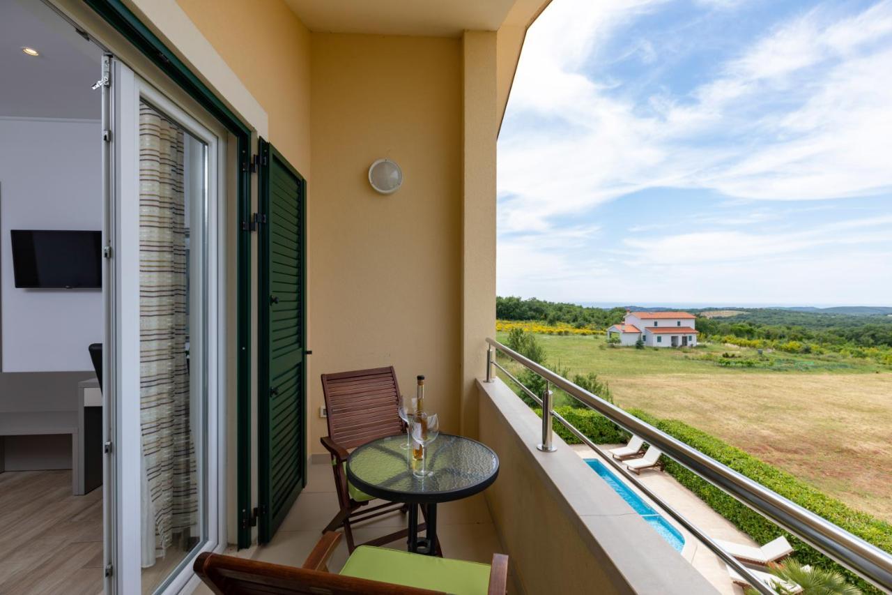 B&B Villa Oasa 1 Ровинь Экстерьер фото